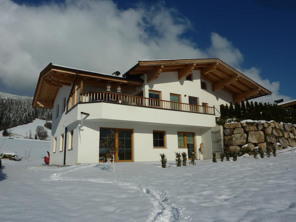 Ferienwohnung Am Lindenweg Brixen im Thale Bagian luar foto